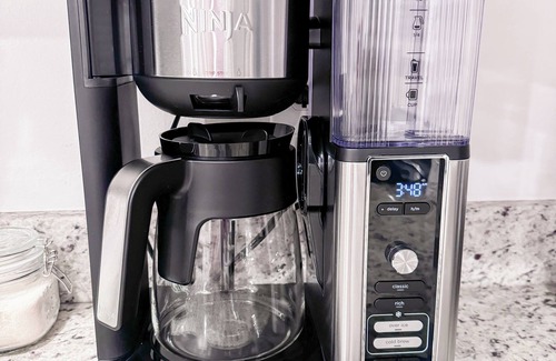 Pine Forest House | Charming 3-bedroom townhome w/Pool in Pensacola