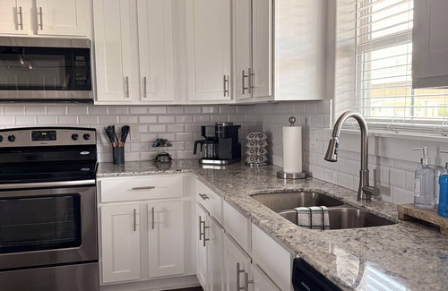 Lake Charles House | Charming 3-bedroom townhome near Downtown and Lakefront Lake Charles