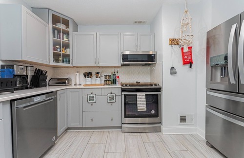 Westerville House | Charming 3-bedroom house with WiFi and AC in Pleasant Westerville