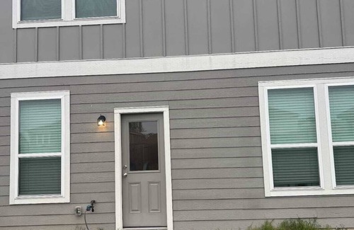 Spring House | Charming 4-bedroom house with WiFi and AC in wonderful Spring