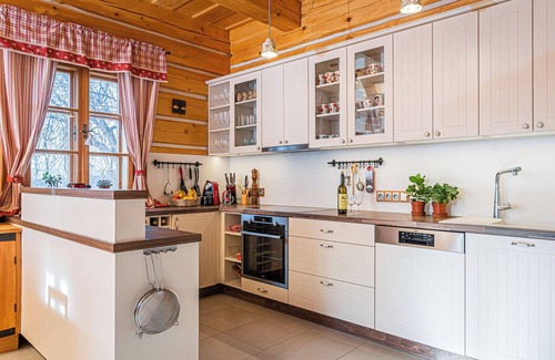 Mirova pod Kozakovem House | Charming 4-bedroom country house in lovely UNESCO Czech Paradise area with WiFi