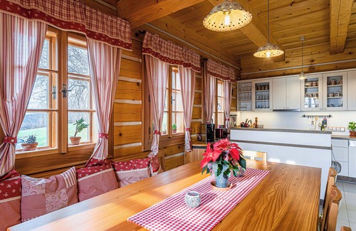 Mirova pod Kozakovem House | Charming 4-bedroom country house in lovely UNESCO Czech Paradise area with WiFi