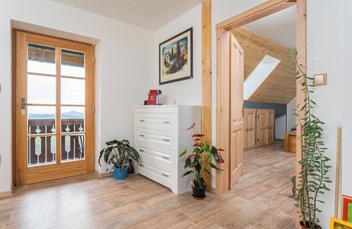 Mirova pod Kozakovem House | Charming 4-bedroom country house in lovely UNESCO Czech Paradise area with WiFi