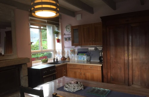Carnoet Cottage | Charming 8-person penty with breathtaking views, 200 m from the village