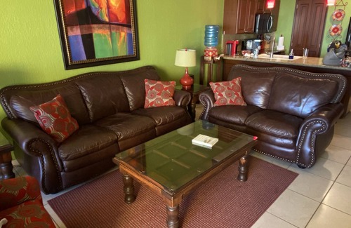 Sandy Beach Condo | Charming and bright 1 br 1 b condo