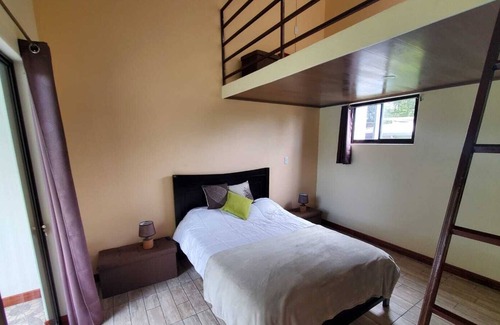 Roble House | Charming and comfortable residence in the middle of nature. Next to San José !