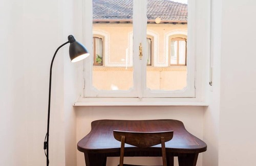 San Salvario Apartment | Charming apartment in historic building
