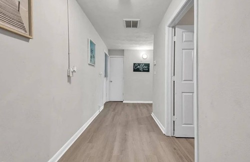 Portsmouth Apartment | Charming apartment with AC and WiFi in beautiful Portsmouth