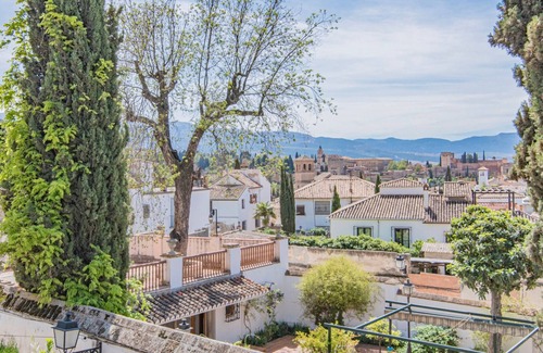 Beiro Apartment | Charming apartment with terrace in Albaicín, Granada, perfect for 2 people