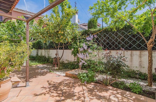 Beiro Apartment | Charming apartment with terrace in Albaicín, Granada, perfect for 2 people