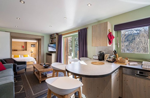Meribel Apartment | Charming Apartment with Terrace in Quiet Area, Near Slopes