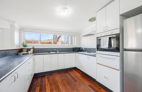 Balmain House | Charming Balmain Stay 5 Min to CBD Walk to Woolworths