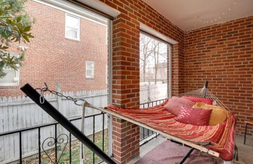 Baltimore House | Charming Baltimore Getaway - 5 Miles to Downtown!