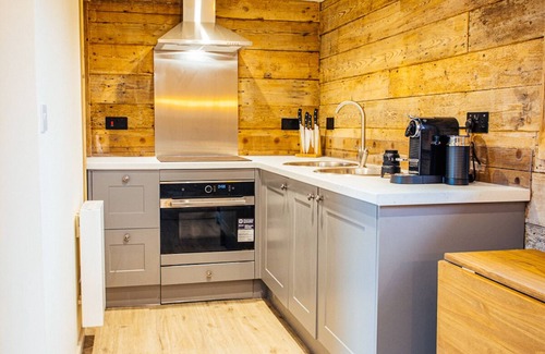 Preston House | Charming Barn Conversion near Canterbury, Kent