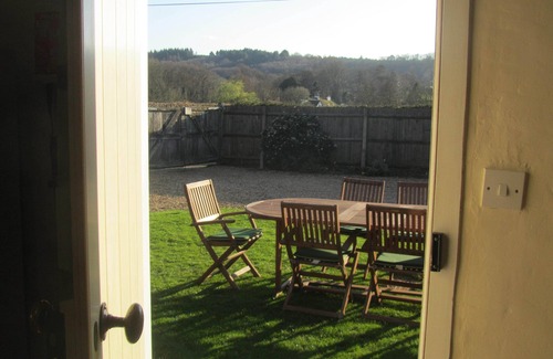 Dorking House | Charming barn conversion cottage in a beautiful, quiet and rural location