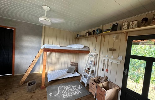 Sao Joao do Itaperiu Bed & Breakfast | Charming barn, delicious breakfast, sauna, in the countryside near the sea!