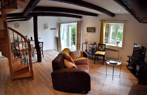 Seglien House | Charming Breton house in peaceful setting, close to Lake Guerledan