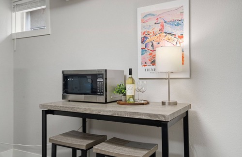 Fort Collins Apartment | Charming Bungalow Next to CSU - FREE Cruiser Bikes