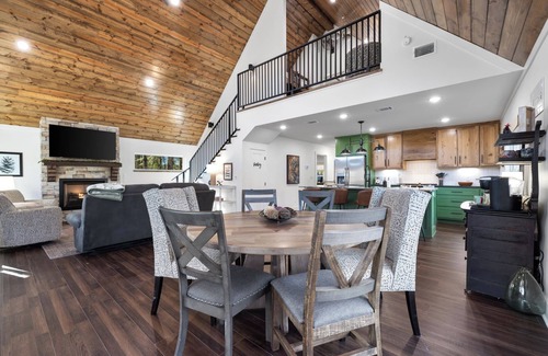 Gillham Cabin | Charming cabin, Float On Inn, on the banks of the beautiful Cossatot River.