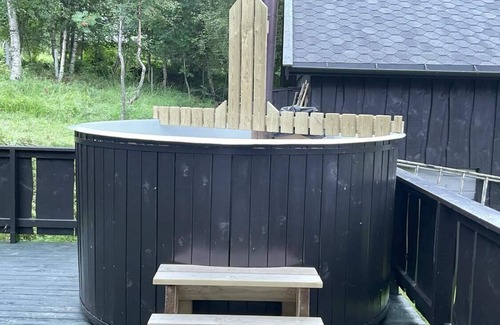 Møre og Romsdal Cabin | Charming Cabin Near Norway's Fjords and Mountains - Pets Allowed