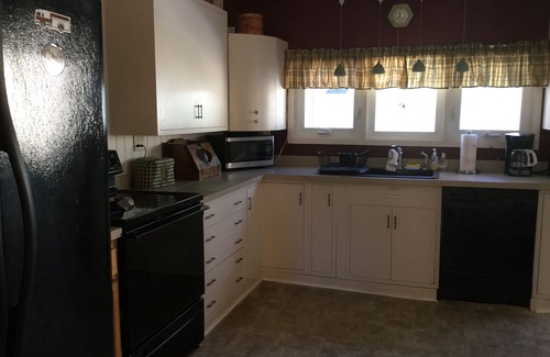 Northville Cottage | Charming camp on The Great Sacandaga Lake!