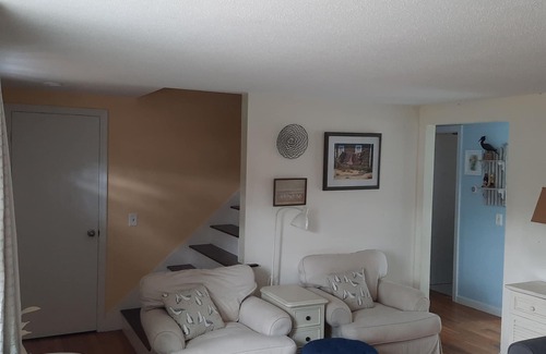 West Yarmouth House | Charming Cape Cod Family Getaway. Quiet Street. Near Bay and Ocean Beaches