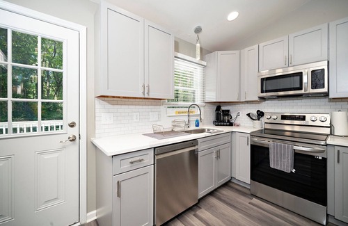Cary House | Charming Cary Home~Centrally Located~Comfortable beds