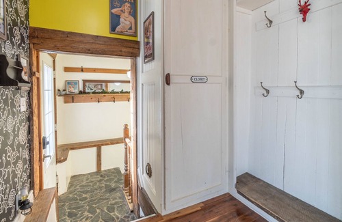 Brebeuf Other | Charming centennial farmhouse minutes away from Mont-Tremblant