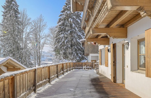 Kitzbuehel Ski Chalet | Charming chalet with wellness near the ski lift