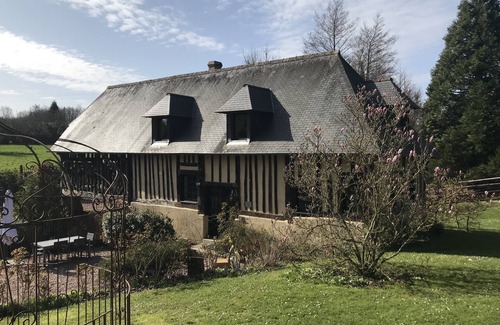 Livarot-Pays-d'Auge House | Charming country house with Finnish sauna by the stream