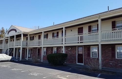 West Dennis Condo | Charming, Comfortable 1-bedroom Condo with Pool Near Bass River