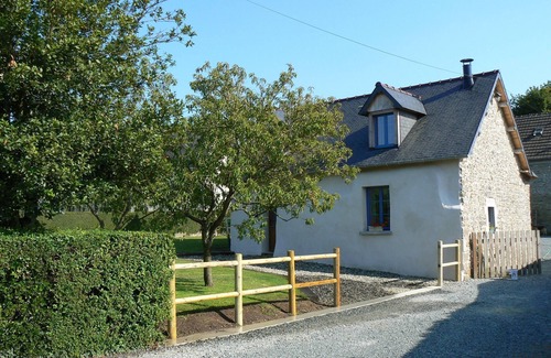 Muneville-sur-Mer Cottage | Charming cottage classified 3 stars tourism for 4 to 6 people