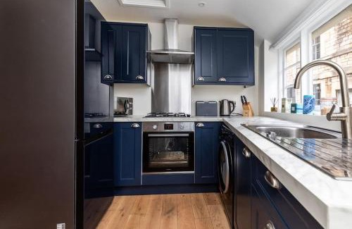Batheaston House | Charming Cottage - Country Views
