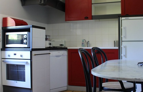 Berfay Cottage | Charming Cottage: Fireplace, Wifi, Bikes, Garden & Garage in Lush Countryside