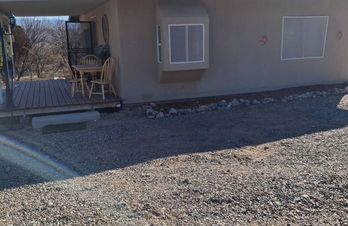 Camp Verde Cottage | Charming cottage in rural Camp Verde with AC, WiFi