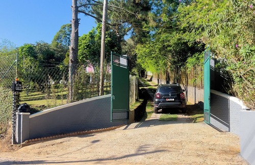 Sao Roque Ski Chalet | Charming Cottage on the São Roque Wine Route - Design and Nature in the Mountains