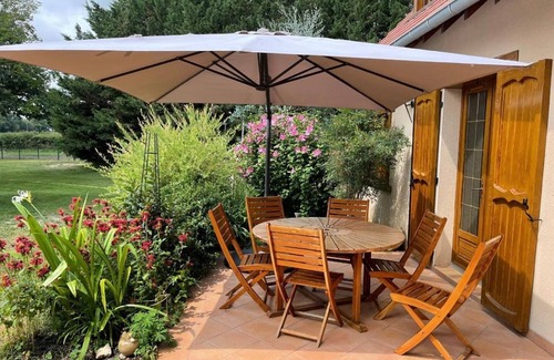 Lurcy-Levis Cottage | Charming Cottage with Private Pool and Garden - 7 People