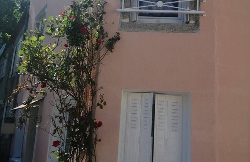 Arfeuilles Cottage | Charming Cottage with Mountain Views, Near Hiking Trails, Ski Station, and Lake Activities