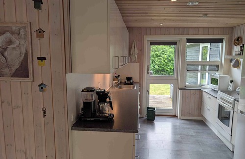 Logstor House | Charming cottage with large fenced garden