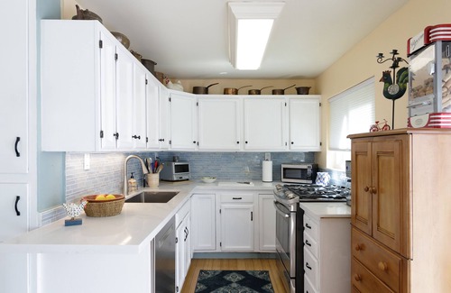 Kenwood House | Charming Country Home Nestled In Kenwood Village the heart of the wine country.