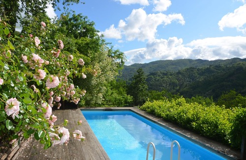 Aramo House | Charming country house in a quiet location with fantastic views and pool