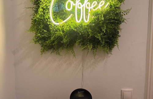 Friedrichshain Apartment | Charming Old Building Apartment in Friedrichshain – Westwing Design & Central