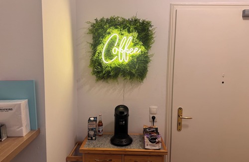 Friedrichshain Apartment | Charming Old Building Apartment in Friedrichshain – Westwing Design & Central