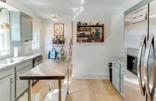 Northport House | Charming Downtown Retreat: Modern Comforts in the Heart of Northport