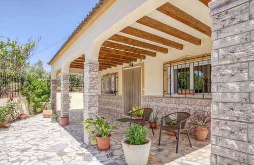 Oria House | Charming house in El Campillo with shared heated swimming pool
