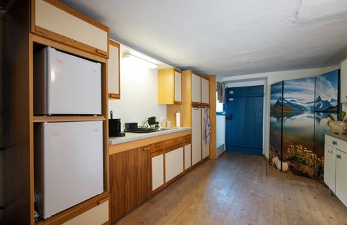 Weesen House | Charming Family-Friendly Holiday Home in rural Area with Scenic Mountain Views