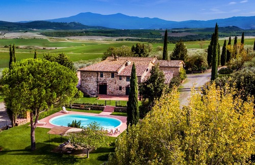 Camigliano Cottage | Charming farmhouse with private pool among Brunello vineyards A real Escape!