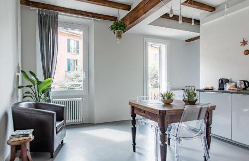 Historic Center Apartment | Charming flat Righi Bologna