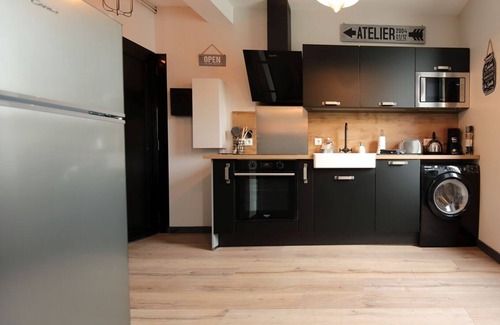 Port-en-Bessin-Huppain Apartment | Charming 4 * apartment with harbor and sea views Normandy landing beaches