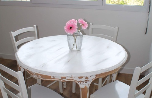 Saint-Medard-en-Jalles Apartment | Charming newly renovated studio close to all amenities